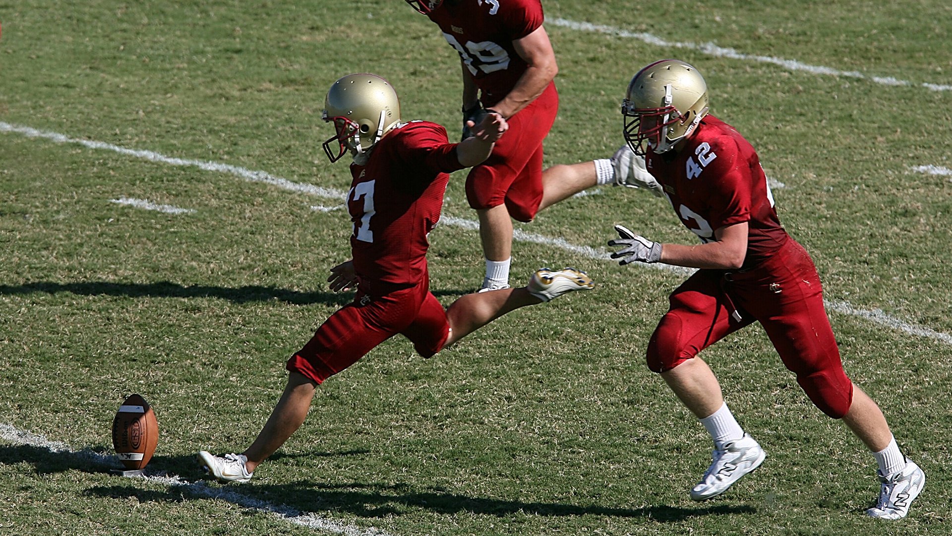 开云体育-欧冠半决赛焦点战，火箭打穿黄蜂，当篮球与足球共享同一种竞技美学
